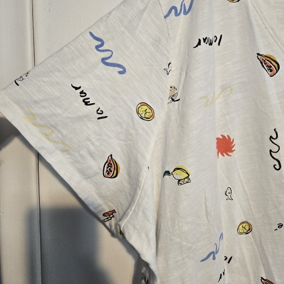 Sonoma White Graphic Short Sleeve Tee - Picture 3 of 5